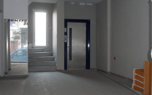 Κατάστημα πολυόροφο στην Κοζάνη