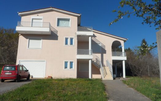 Μονοκατοικία στη Λευκόβρυση