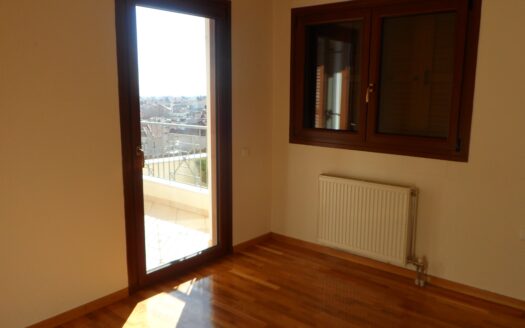 Διαμέρισμα τριάρι στην Κοζάνη